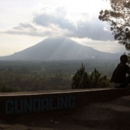 Bukit Gundaling Brastagi, Puncaknya Medan